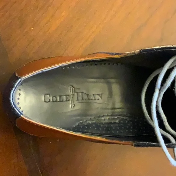 Cole Haan Brown and Blue Oxford Shoes Classic Design - Picture 10 of 10